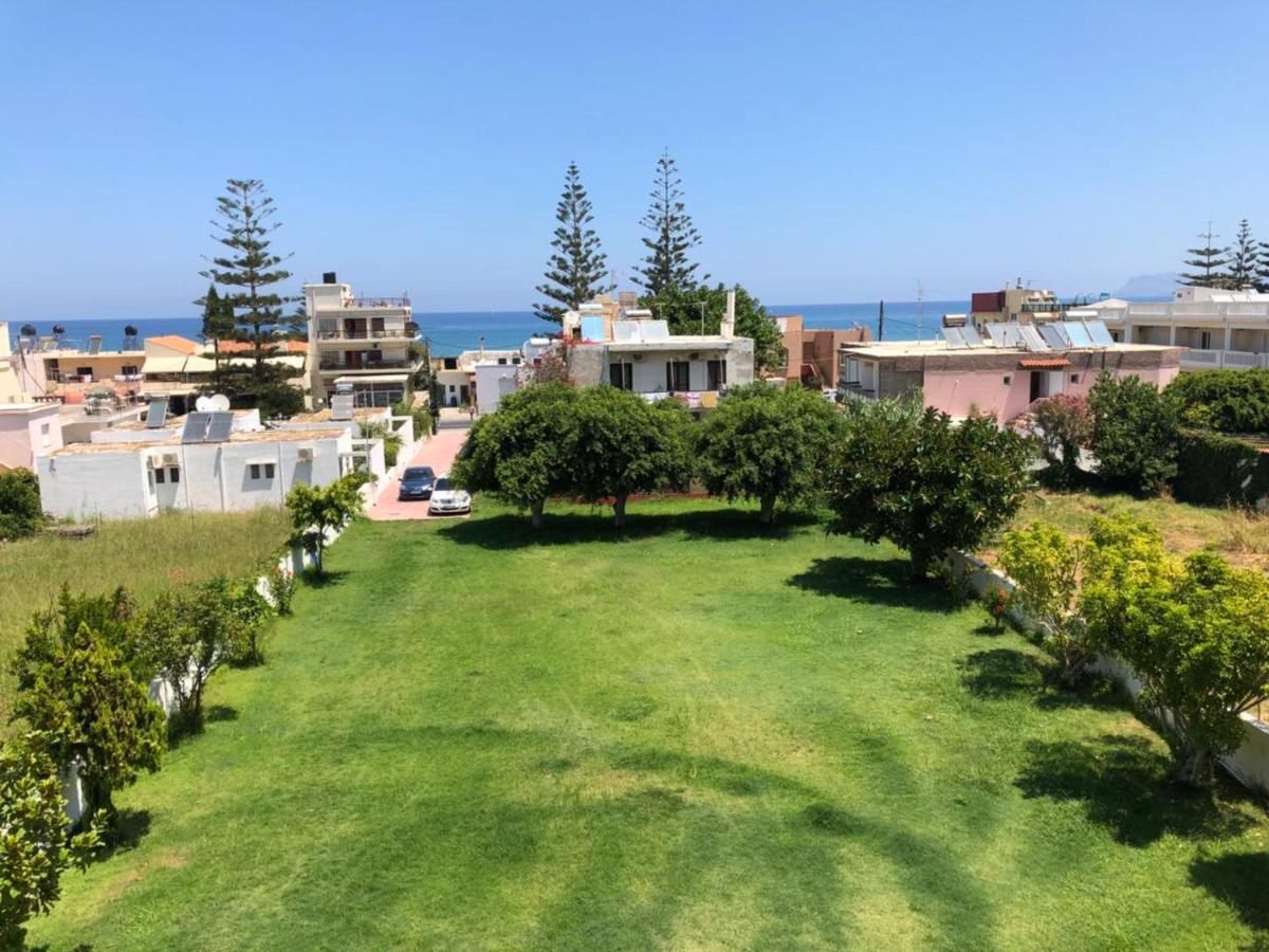 Christine Seaside Apartments In Chania Stalos Bagian luar foto